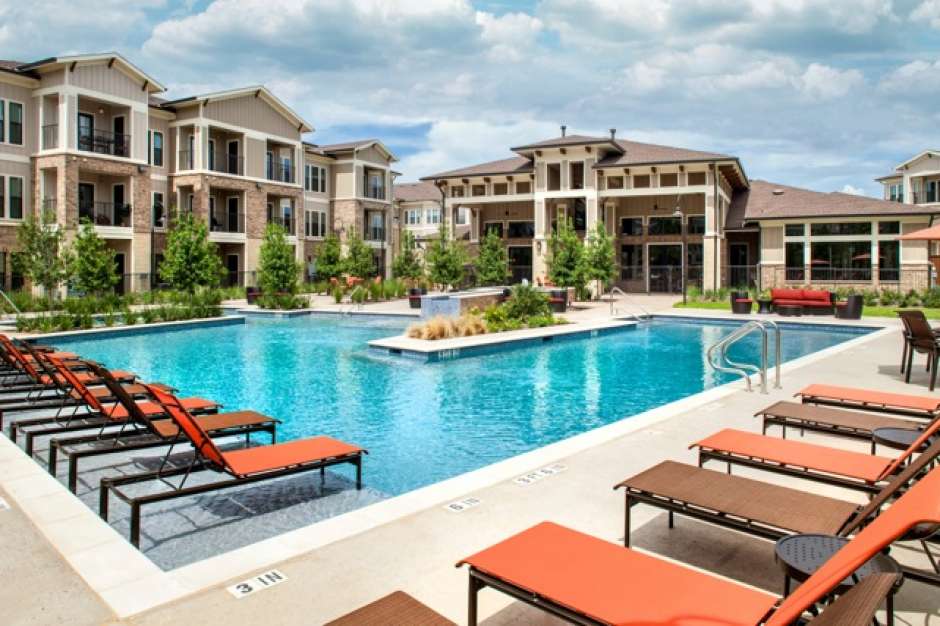 Apartment developers close on real estate deals in Katy, to build about 1,000 luxury units